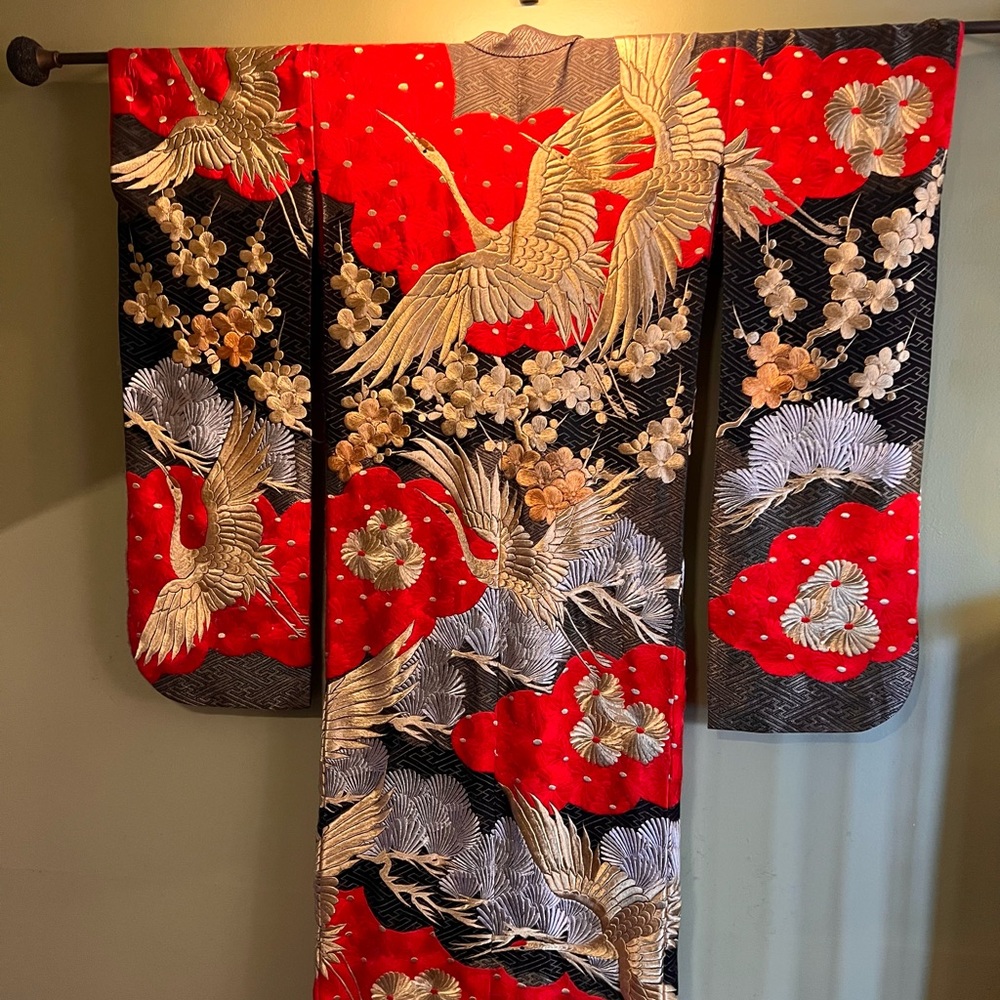 Genuine Japanese Uchikake Wedding Kimono.  Hand Embroidered . Stunning !